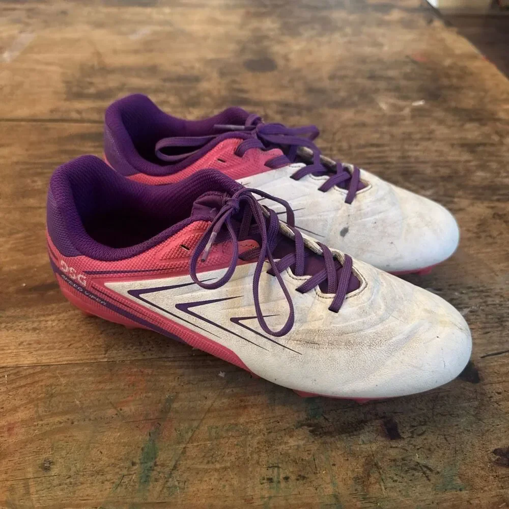 DSG girls soccer cleats size 4.5
